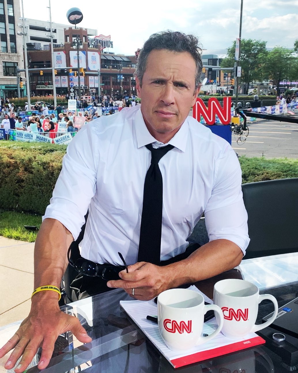 Who Is The Wife Of Chris Cuomo? (Age & Net Worth)
