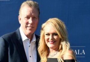 Orel Hershiser's Wife, Dana Deaver Enjoys A Net Worth Of $20 Million