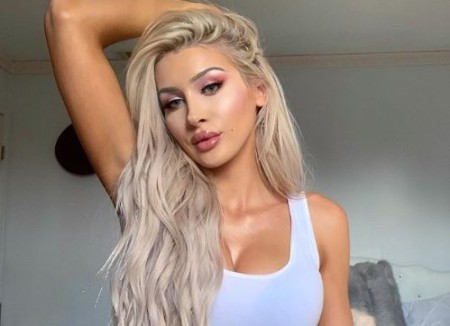 Faze Rug's Girlfriend, Molly Eskam Enjoys $700K Net Worth