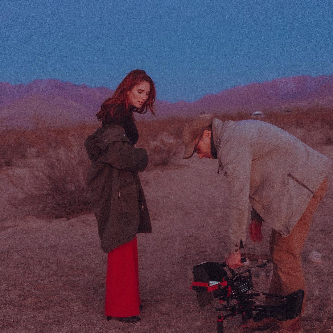 How Much Is The Net Worth Of Stephanie Koenig? (Movies & Instagram)