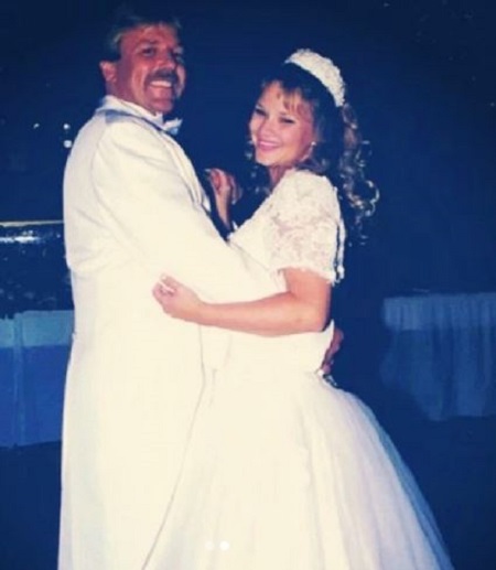 Scheana Shay's parents Ron Van Olphen and Erika Van Olphen have been in a marital relationship since October 1994.